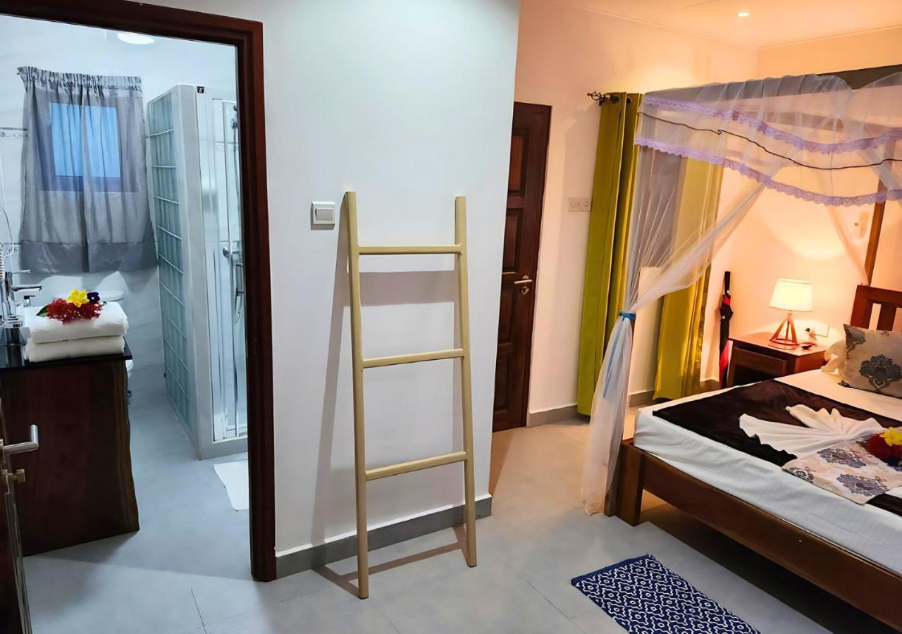 Buisson Guesthouse La Digue Luaran gambar