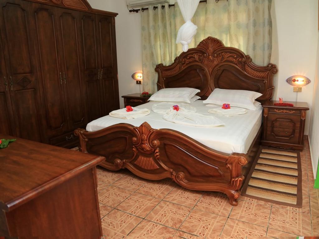 Buisson Guesthouse La Digue Luaran gambar