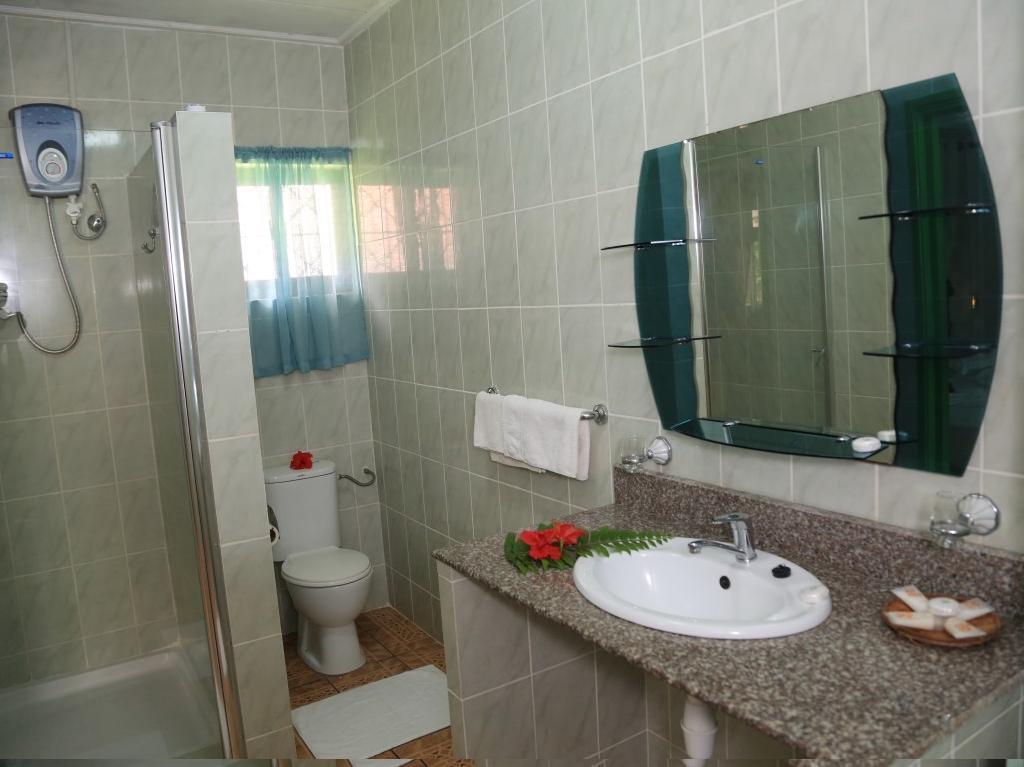 Buisson Guesthouse La Digue Luaran gambar